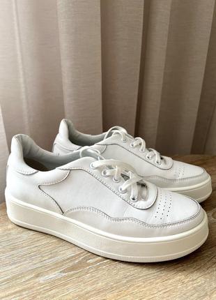 Білі кеди кросівки натуральна шкіра5 фото