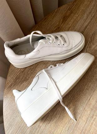 Білі кеди кросівки натуральна шкіра2 фото