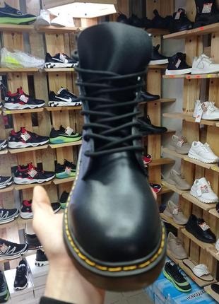 Dr martens осінні черевики унісекс розміри 40/413 фото