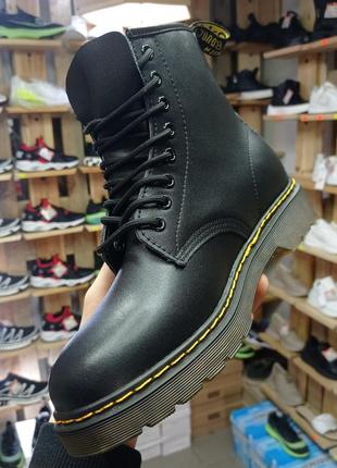 Dr martens осінні черевики унісекс розміри 40/412 фото