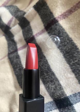 Помада shiseido modern matte powder lipstick 515 mellow drama3 фото