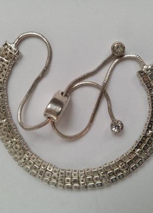 Браслет в серебряном тоне 4