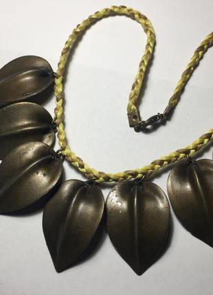 Ожерелье , украшение , аксессуар с медными листьями  stradivarius3 фото