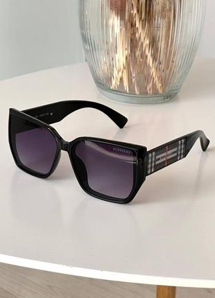 Сонцезахисні окуляри квадратні оправа пластик полікарбонат5 фото