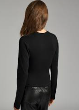 Трикотажный лонгслив, с удлиненным рукавом