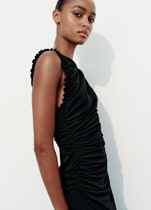 Трикотажна чорна сукня з воланами zara new2 фото