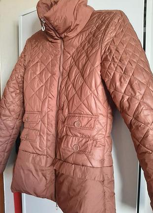 Курточка женская 46-48 размер
