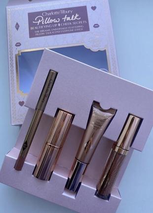 Мініатюра блиску для губ charlotte tilbury collagen lip bath