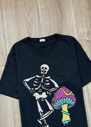 Стильна футболка paul smith mushroom&skeleton tee2 фото