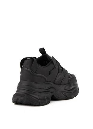 Черные демисезонные кроссовки4 фото