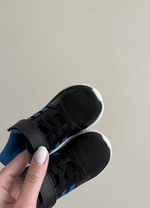 Кроссовки на мальчика adidas4 фото