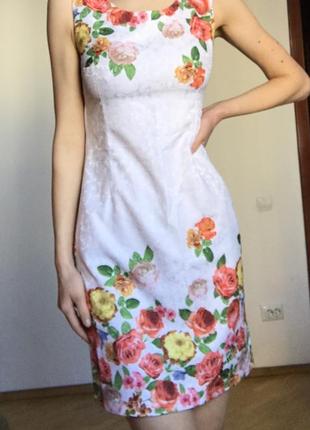 Сукня коротка святкова в квітковий принт1 фото