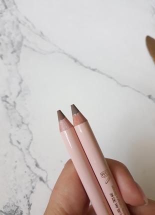 Олівчик для брів від gucci, неймовірна якість і дизайн, пудровий, всі відтінки в наявності