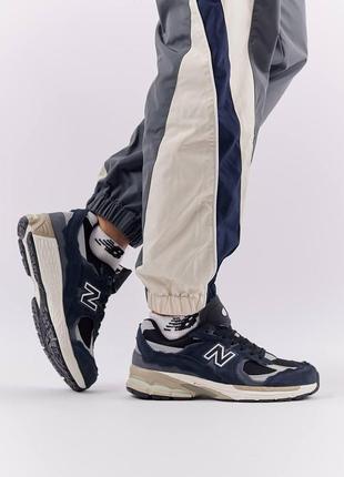 Мужские замшевые сетка кроссовки new balance 2002r dark navy, мужские кеды нью беленс синие. мужская обувь