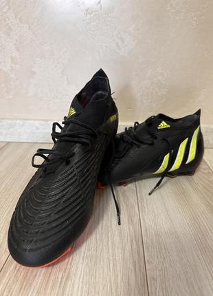 Adidas predator