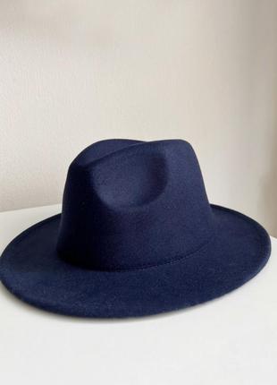 Шляпа федора унисекс с устойчивыми полями темно-синяя (поля 7 см)4 фото