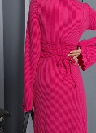Сукня міді на талії на зав’язках + рукав клеш❤️ рожева сукня міді у рубчик ❤️ сукня з завязками на спині3 фото