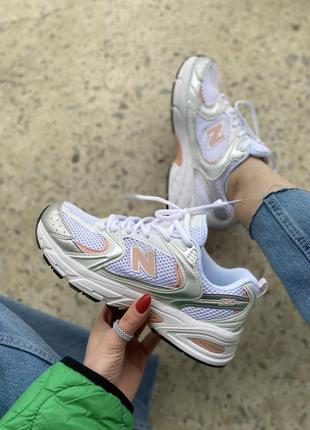 Жіночі кросівки new balance 530 white/silver/pink
| демісезонні