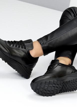 Имиджевые женские черные кроссовки натуральная кожа производство украина7 фото
