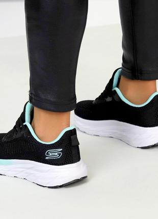 Легкие удобные женские черные мятные кроссовки из текстиля для спорта и для повседневного ношения3 фото