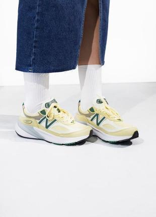 Жіночі кросівки new balance 990 v6 люкс якість5 фото