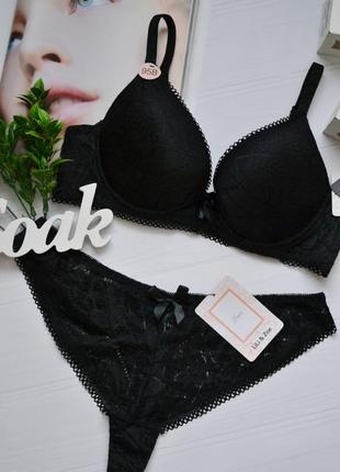 Офігенний комплект жіночої нижньої білизни