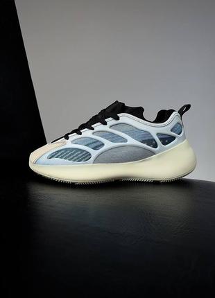 Популярна модельyeezy блакитного кольору🩵5 фото