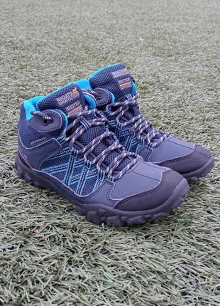 Жіночі трекінгові черевики regatta edgepoint mid waterproof