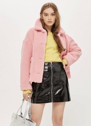 Мини пу-юбка черная виниловая на молнии с мокрым эффектом topshop (размер 36-38)
