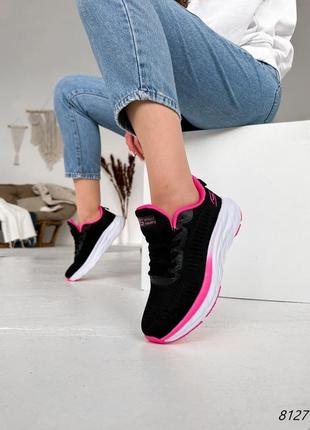 Распродажа черные текстильные кроссовки с розовыми вставками на белой подошве 36р.