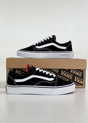 Трендові жіночі та чоловічі кеди vans old skool classic black white чорні