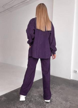 Фиолетовый брючный костюм с микровельвета3 фото