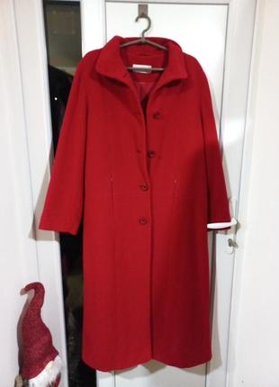 Червоне пальто максі3 фото