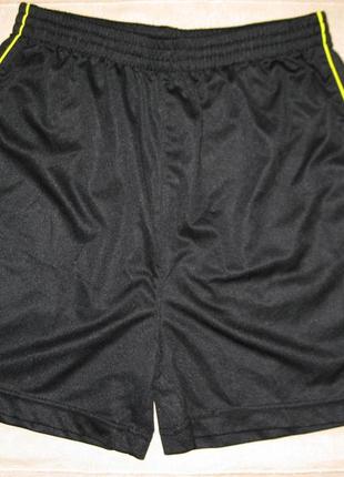 Diky sport (рост 128 см) спортивные шорты детские