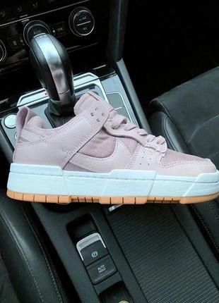 Dunk low disrupt barely rose