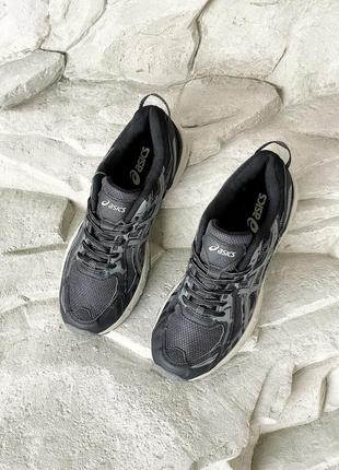 Чудові чоловічі кросівки asics gel venture 6 black чорні5 фото