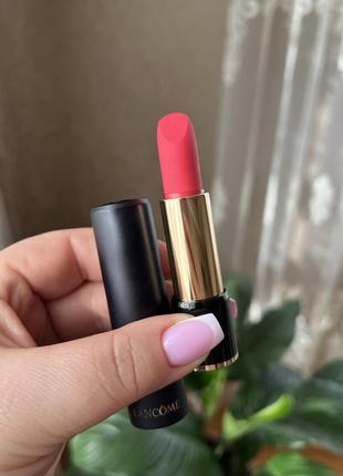 Матовая помада для губ lancome l'absolu rouge drama matte