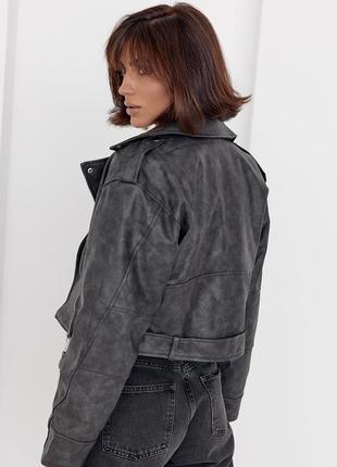 Жіноча куртка-косуха зі шкірозамінника5 фото