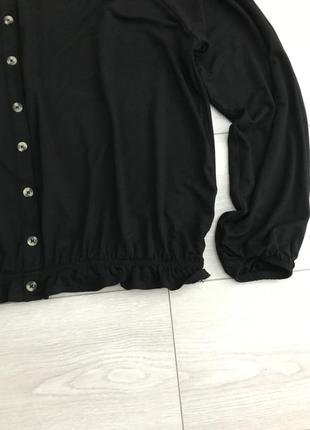 Трикотажна блуза декорована ґудзиками3 фото