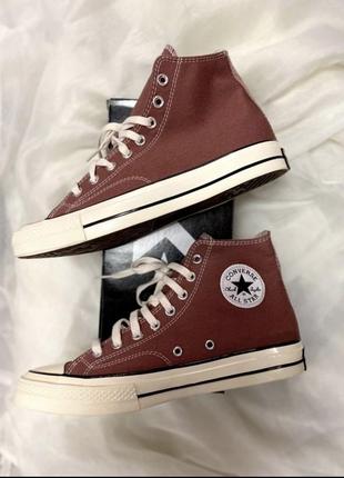 Женские высокие кеды конверс converse chuck 70 classicbordo white logo + / женская демисезонная обувь на весну, лето и осень конверсы коричневые