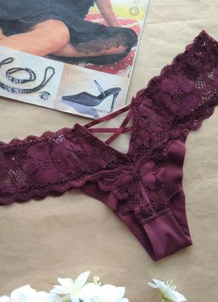 Женские трусики стринги бесшовные с кружевом coeur joie