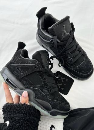 Найк кросівки чорні замшеві nike air jordan retro 4 x kaws black3 фото