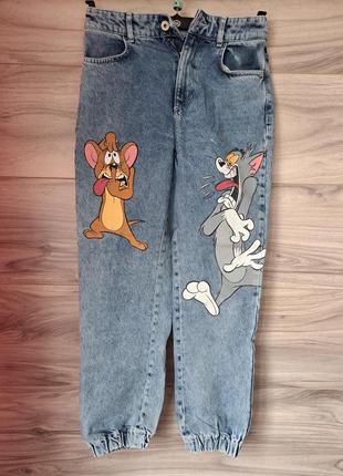 Оригінальні жіночі джинси bershka tom&jerry