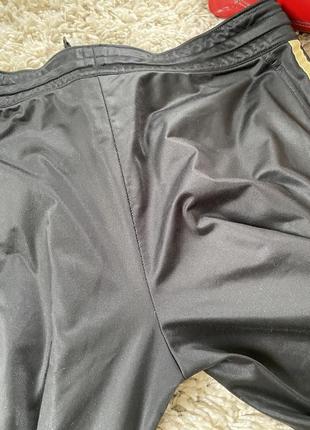 Винтажные черные спортивные штаны с золотыми лампасами,adidas,p38-408 фото