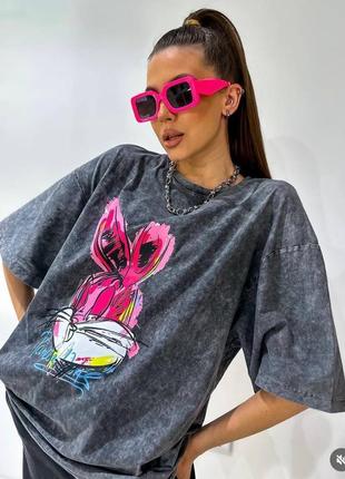 Ефектна футболка варьонка оверсайз жіноча з принтом bunny якісна турецького виробництва3 фото