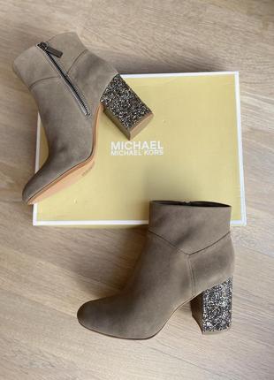 Michael kors ботинки, сапоги на каблуке, с камнями. 39,5. майкл корс4 фото