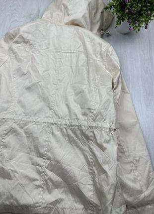 Подовжена вітровка молочного кольору kingfield куртка світла вітровка2 фото