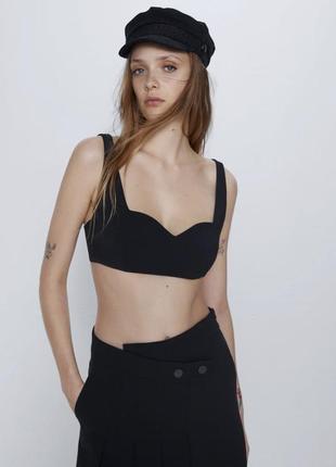 Zara укорочённый топ на бретелях