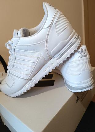 Кроссовки adidas zx700 оригинал,