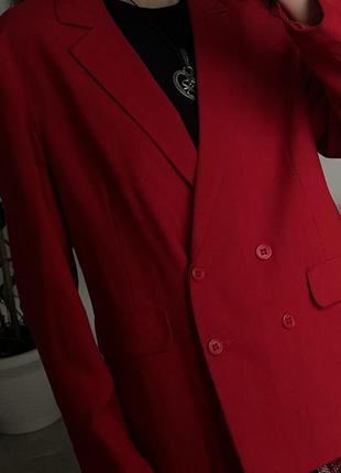 Розкішний яскраво червоний піджак 100% віскоза вінтаж4 фото